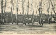 30 Gard CPA FRANCE 30 "Goudargues, la Promenade"