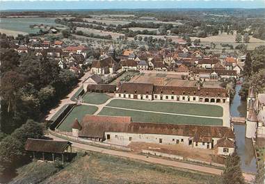 / CPSM FRANCE 89 "Grandchamp, le château et vue générale"