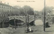 42 Loire .CPA  FRANCE 42 "Régny, Vieux Pont sur Rhins"