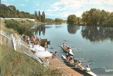 / CPSM FRANCE 89 "Environs de Pont sur Yonne, l'embarcadère du camp de l'EGF"