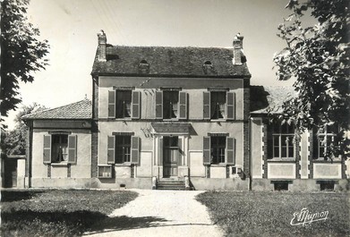 / CPSM FRANCE 89 "Savigny sur Clairs, la mairie"