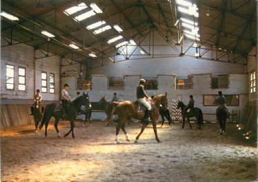 / CPSM FRANCE 89 "Haras de Villechétive, le manège"