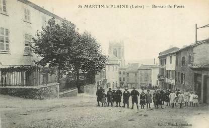 .CPA  FRANCE 42 " Saint Martin la Plaine, Bureau de Poste"