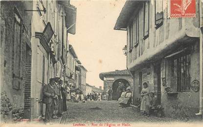 CPA FRANCE 31 "Loubens, rue de l'Eglise et Halle"