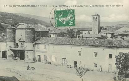 .CPA  FRANCE 42 " Sainte Croix en Jarrez, Vue générale de l'ancienne Chartreuse du XIIIème siècle"