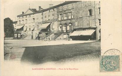 .CPA FRANCE 42 "St Bonnet le Château, Place de la République"