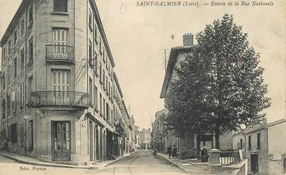 .CPA FRANCE 42 "St Galmier, Entrée de la Rue Nationale"