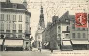 89 Yonne CPA FRANCE 89 "Sens, La Place et la rue de la République"