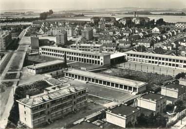 / CPA FRANCE 95 "Pontoise, le quartier des Cordeliers"