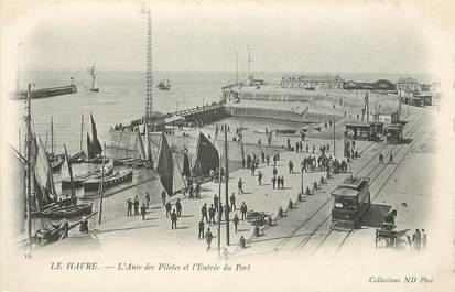 CPA FRANCE 76 "Le Havre, l'anse des Pilotes et l'entrée du Port"