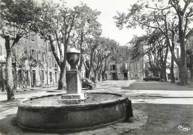 / CPSM FRANCE 83 "Brignoles, place Raynouard"