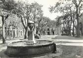 83 Var / CPSM FRANCE 83 "Brignoles, place Raynouard "