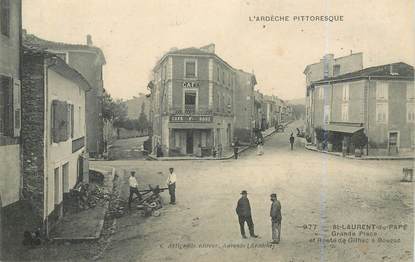 .CPA FRANCE 07 "St  Laurent  du Pape,  Grande place et rue de Gilhac à Bouzac"