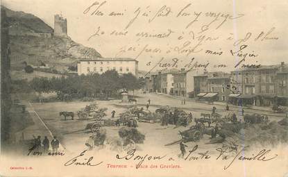 .CPA  FRANCE  07 "Tournon, Place des Graviers"