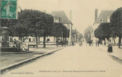 .CPA FRANCE 37 "Richelieu, Place des Religieuses et Avenu de la Gare"