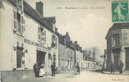 .CPA  FRANCE 41 "Bracieux, Rue de Sully"