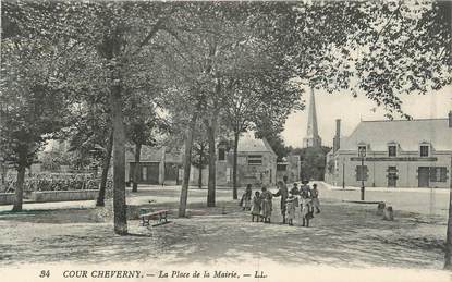 .CPA FRANCE 41 " Cour Cheverny, La place et la Mairie"