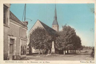 .CPA FRANCE 41 "Pruniers, Le monument sur la place"