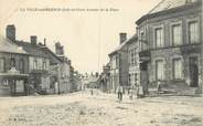 41 Loir Et Cher .CPA  FRANCE 41 "La Ville sur Clercs, Avenue de la Place"