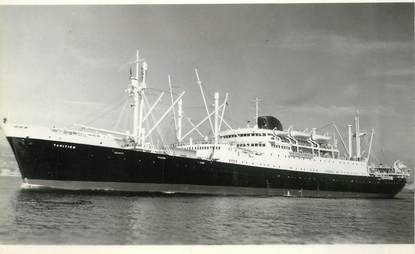   CPSM BATEAU / PAQUEBOT "Le TAHITIEN TAHITI"