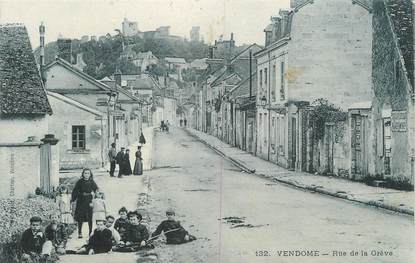 .CPA  FRANCE 41 "  Vendome, Rue de la Grève"
