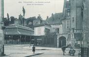 41 Loir Et Cher .CPA  FRANCE 41 "  Vendome, Le marché couvert, Hôtel du Gouverneur"