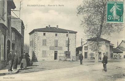 .CPA FRANCE 42 " Balbigny, Place de la Mairie"