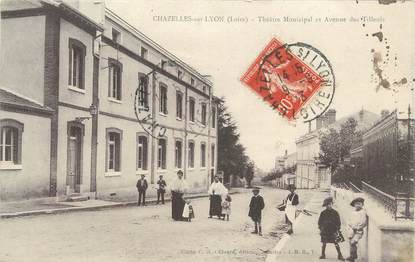 .CPA FRANCE 42 "Chazelles sur Lyon, Théâtre Municipal et Avenue des Tilleuls"