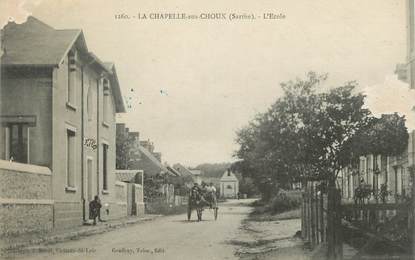 .CPA FRANCE 72 "La Chapelle aux Choux, L'école"