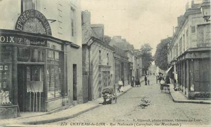 .CPA FRANCE 72 "Château du Loir, Rue nationale"