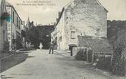 72 Sarthe .CPA FRANCE 72 " St Léonard des Bois, Une rue"