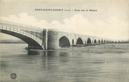 CPA FRANCE 30 " Pont Saint Esprit, Pont sur le Rhone"