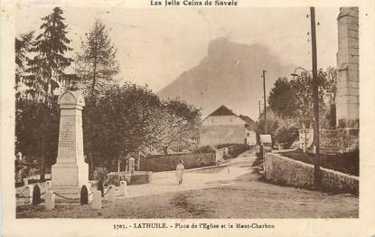 .CPA  FRANCE 74 "Lathuile, Place de l'église et le Mont Charbon"