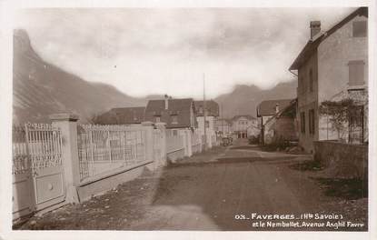 .CPSM  FRANCE 74 "Faverges, Avenue Asghil Favre"