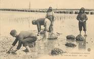 33 Gironde CPA FRANCE 33 "Andernos les Bains, la Pêche aux Huitres"