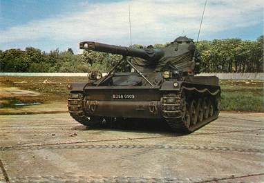 CPSM MILITAIRE /  Char AMX 13, canon 90