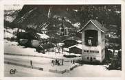 74 Haute Savoie .CPSM FRANCE 74 "Les Houches, Arrivée de la piste de Bellevue et gare du téléphérique"