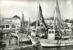 CPSM FRANCE 83 " les Salins d'Hyères, bateaux de pêche"