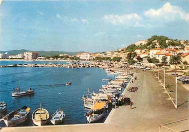 CPSM FRANCE 83 " Le Lavandou, vue d'ensemble du port"