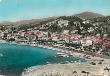 CPSM FRANCE 83 " Le  Lavandou, vue générale et le port"