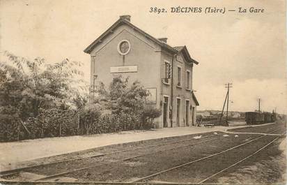  .CPA FRANCE 69 "Décines, La gare"