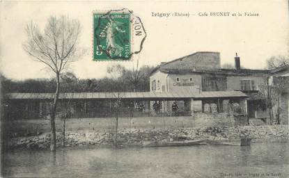 .CPA FRANCE 69 "Irigny, Café Brunet et la falaise"