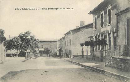 .CPA  FRANCE 69 " Lentilly, Rue principale  et place"