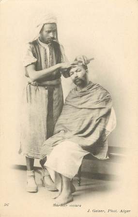 CPA ALGERIE "Barbier maure"