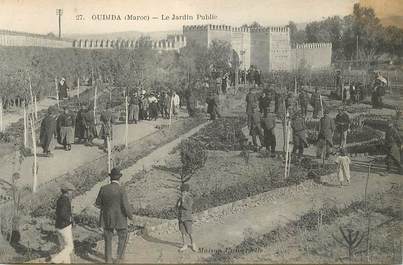 CPA MAROC "Oudjda, le jardin public"