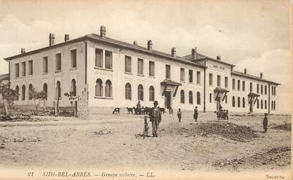 CPA ALGERIE "Sidi Bel Abbès, groupe scolaire"