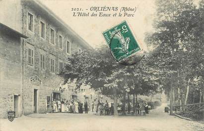 .CPA FRANCE 69 " Orliénas, L'Hôtel des Eaux et le parc"