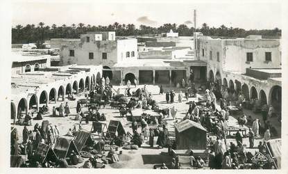 CPSM TUNISIE  "Gabès, le Marché de Djara"