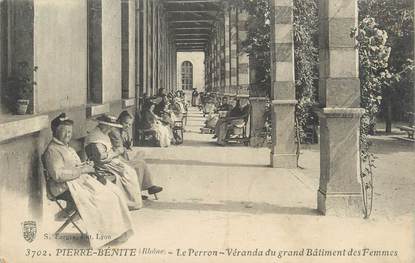 .CPA FRANCE 69 "Pierre Bénite, Le Perron, véranda du grand bâtiment de femmes"