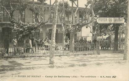 .CPA  FRANCE 69 "Camp  de Sathonay, Vue extérieure"